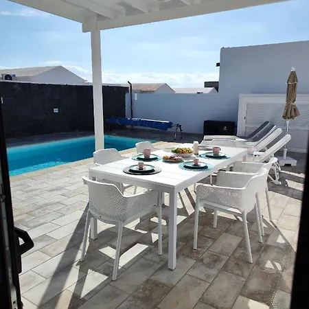 別荘 Anny Piscina Climatizada Aire Acondicionado Espaciosa Y Luminosa! *