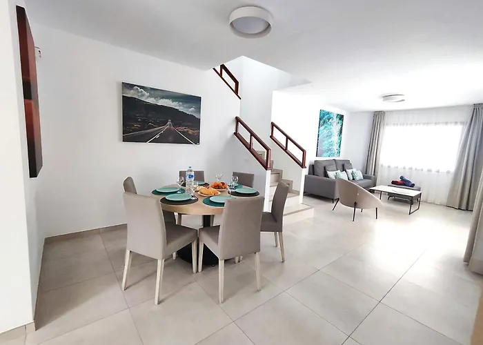 Anny Piscina Climatizada Aire Acondicionado Espaciosa Y Luminosa! *