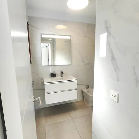 Anny Piscina Climatizada Aire Acondicionado Espaciosa Y Luminosa!