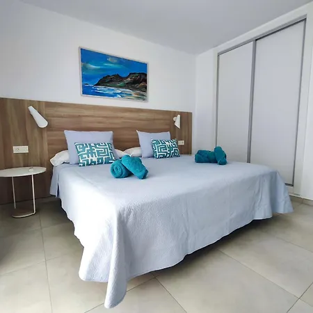 Anny Piscina Climatizada Ideal Familia Playa Blanca